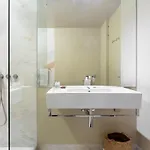 Guestready - Downtown Market *